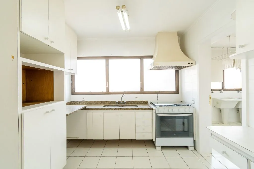 Venda/Campo Belo: Muito espaço para sua família! – AP5400