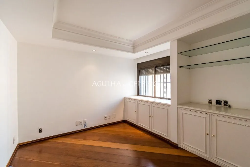 Venda/Campo Belo: Muito espaço para sua família! – AP5400