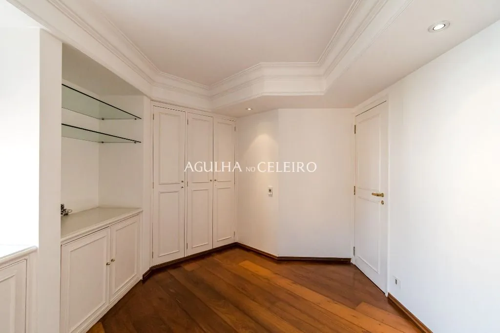 Venda/Campo Belo: Muito espaço para sua família! – AP5400