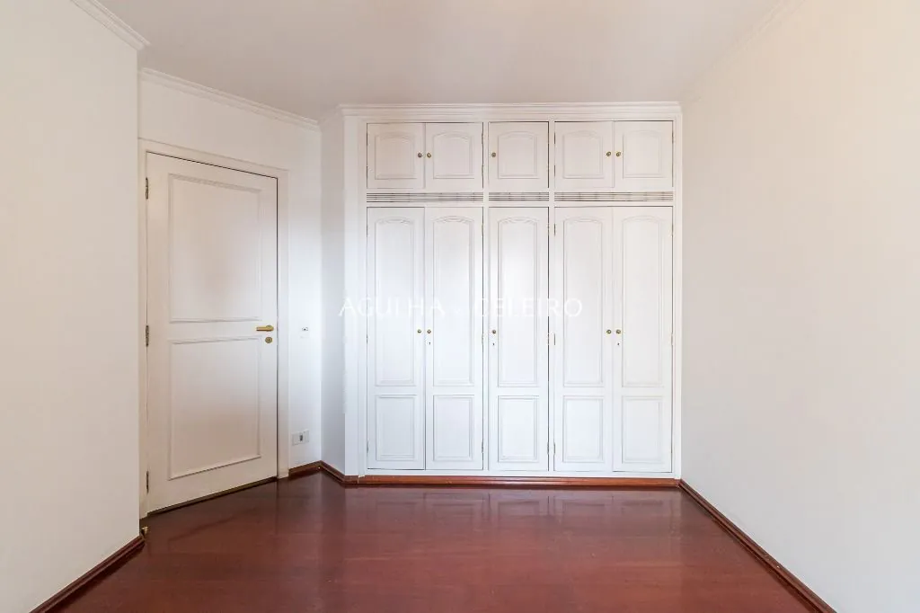 Venda/Campo Belo: Muito espaço para sua família! – AP5400