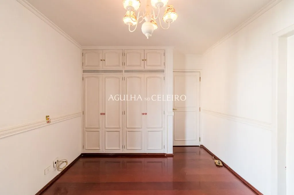 Venda/Campo Belo: Muito espaço para sua família! – AP5400