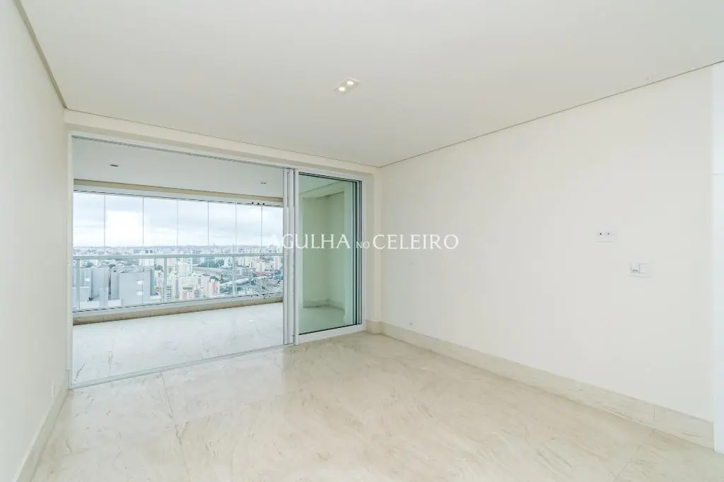 Venda/Campo Belo: 05 suítes com vista eterna! – AP7475