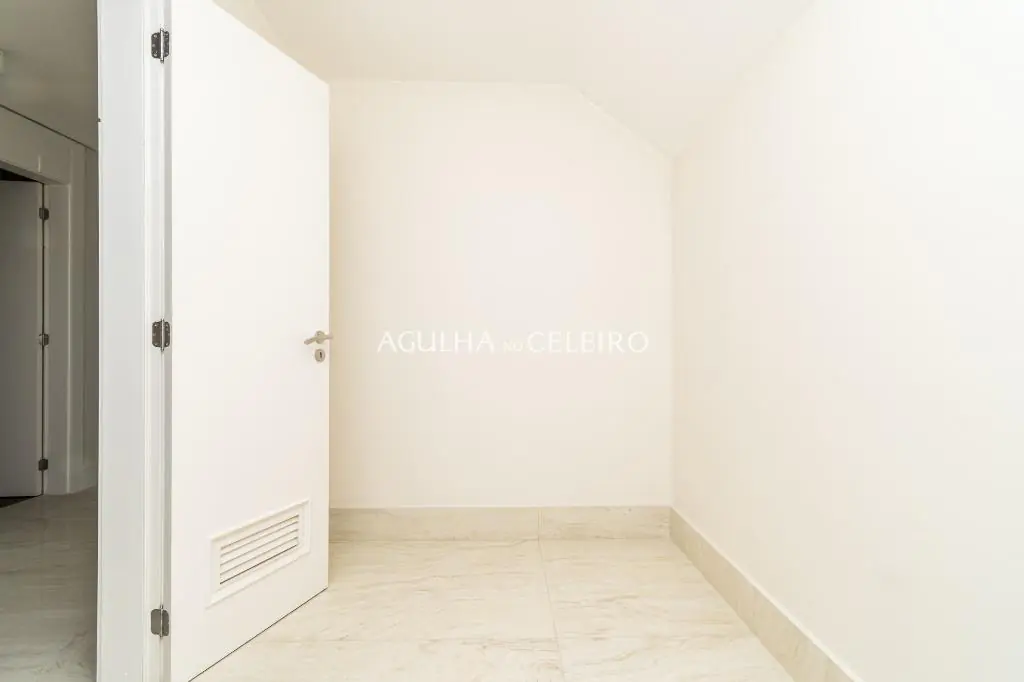 Venda/Campo Belo: 05 suítes com vista eterna! – AP7475