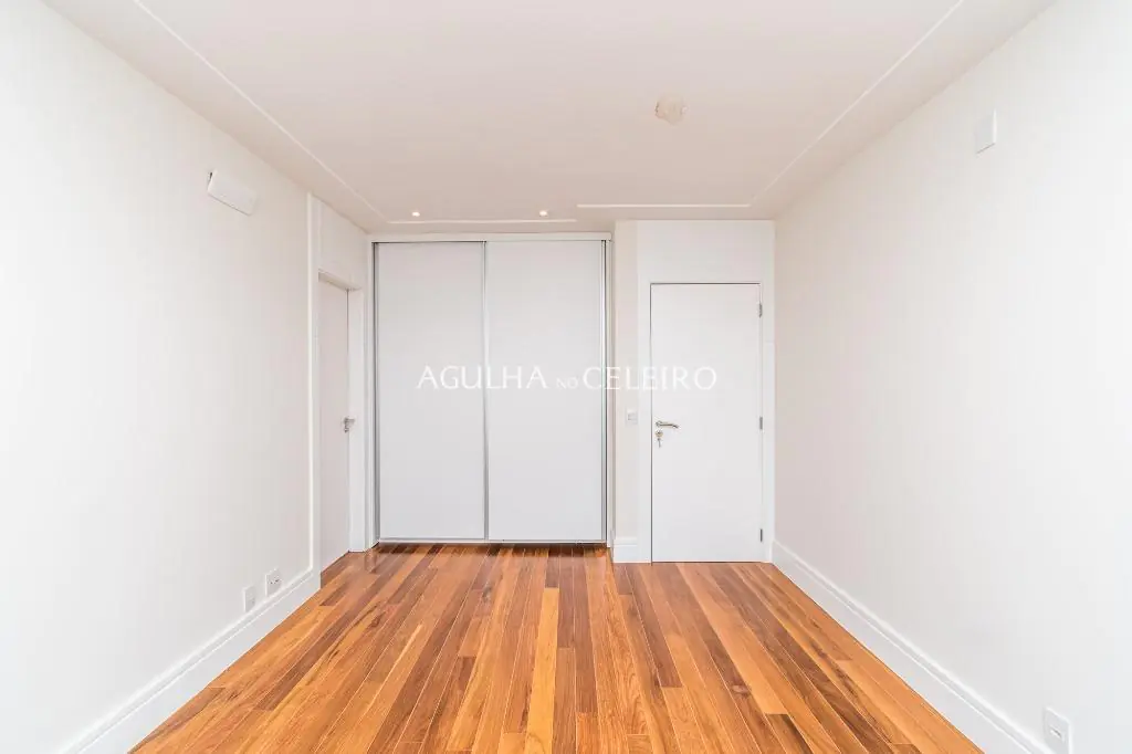 Venda/Campo Belo: 05 suítes com vista eterna! – AP7475