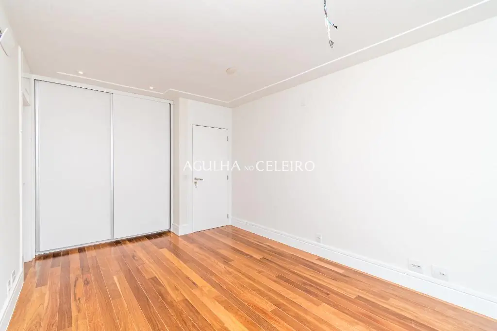 Venda/Campo Belo: 05 suítes com vista eterna! – AP7475