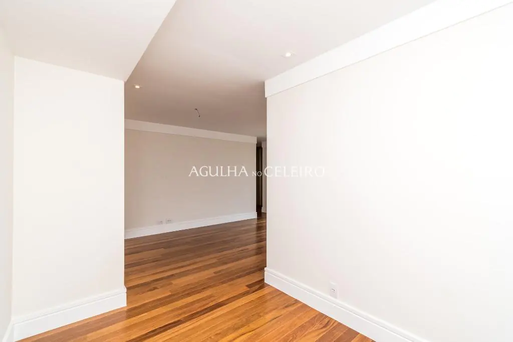 Venda/Campo Belo: 05 suítes com vista eterna! – AP7475