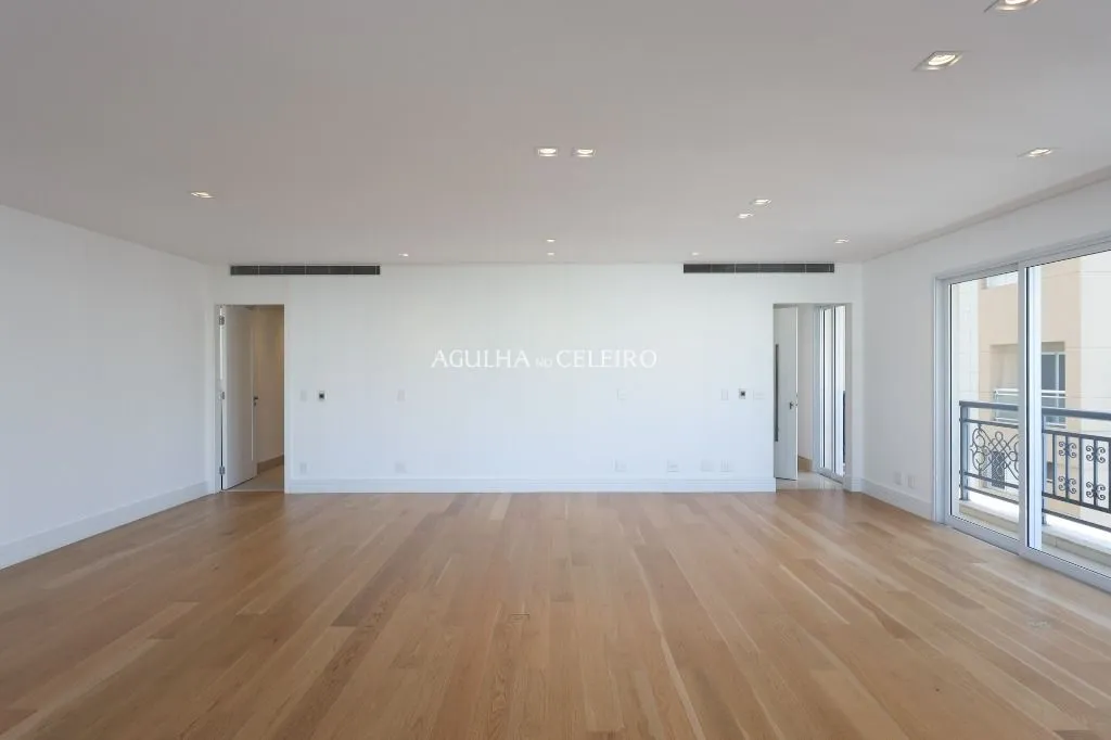 Venda/Itaim Bibi:Perfeito, Sofisticado, no melhor do Itaim – AP7831