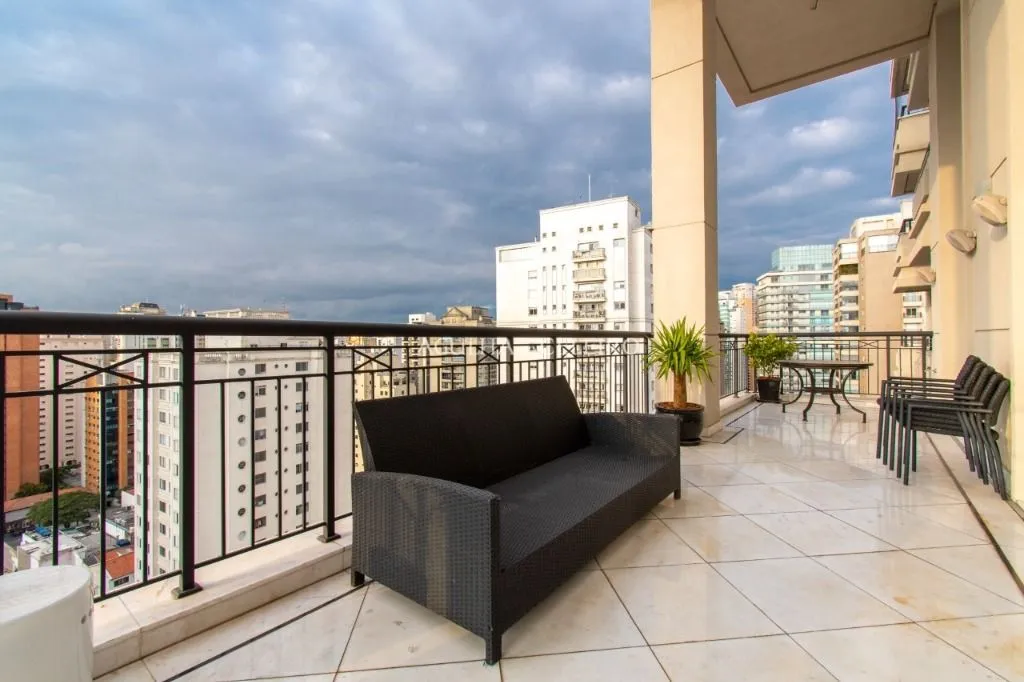 Venda/Vila Nova Conceição: Especial para famílias grandes – AP8027