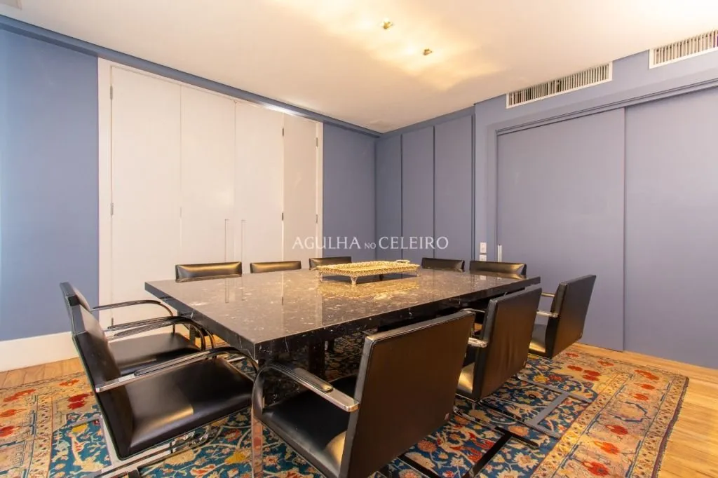 Venda/Vila Nova Conceição: Especial para famílias grandes – AP8027