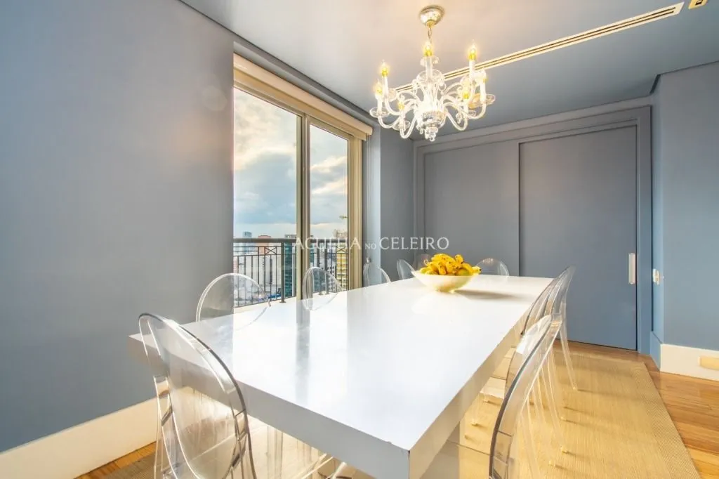 Venda/Vila Nova Conceição: Especial para famílias grandes – AP8027