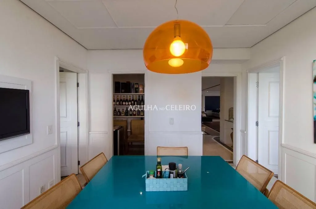 Venda/Vila Nova Conceição: Forever! – AP8036