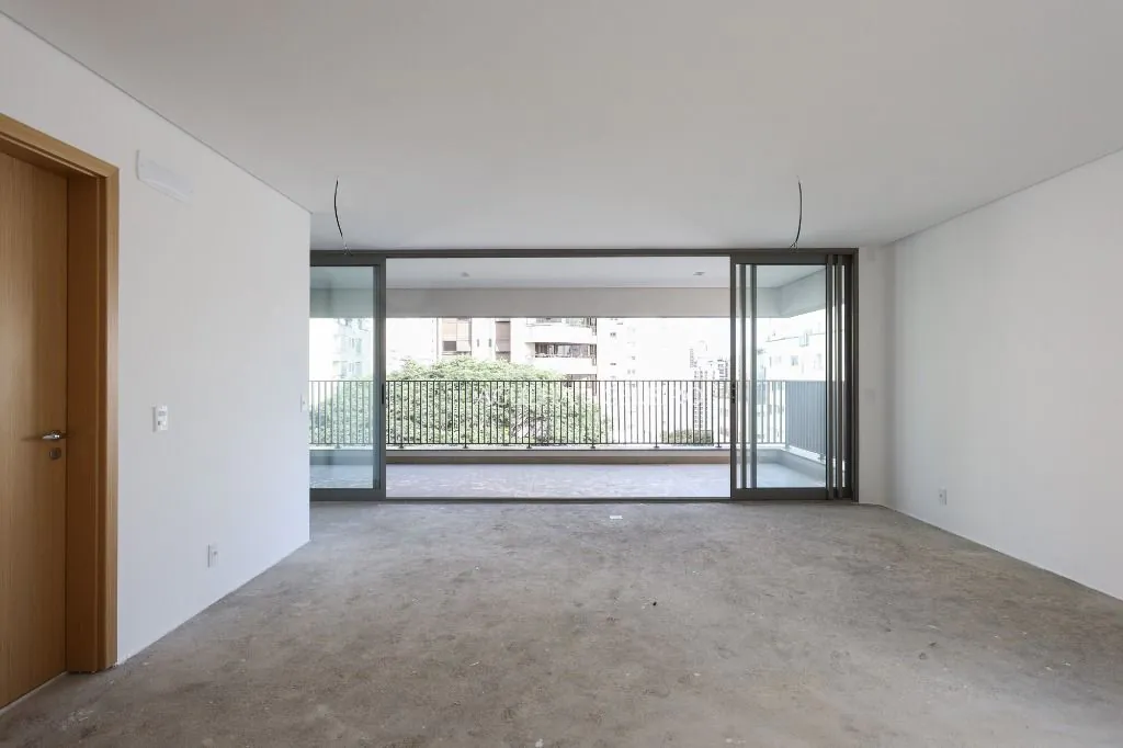 Venda/Paraíso: Novinho em folha! – AP8390