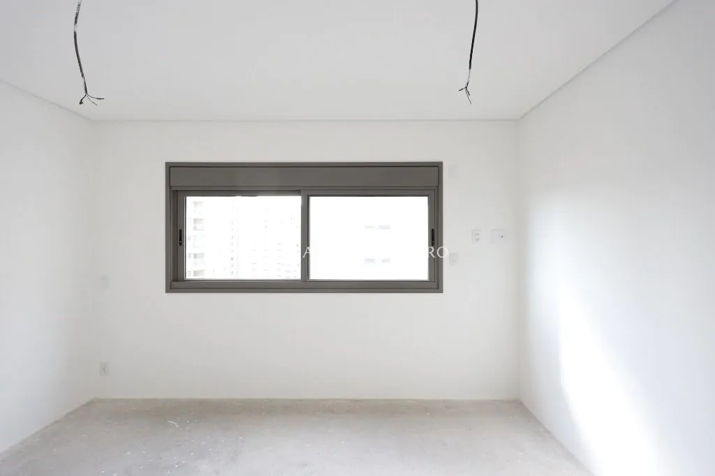 Venda/Paraíso: Novinho em folha! – AP8390