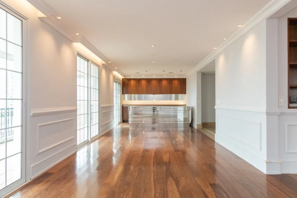 Apartamento à venda no Campo Belo com 218m² de área útil, 3 suítes, 5 vagas de garagem + depósito. – AP8392