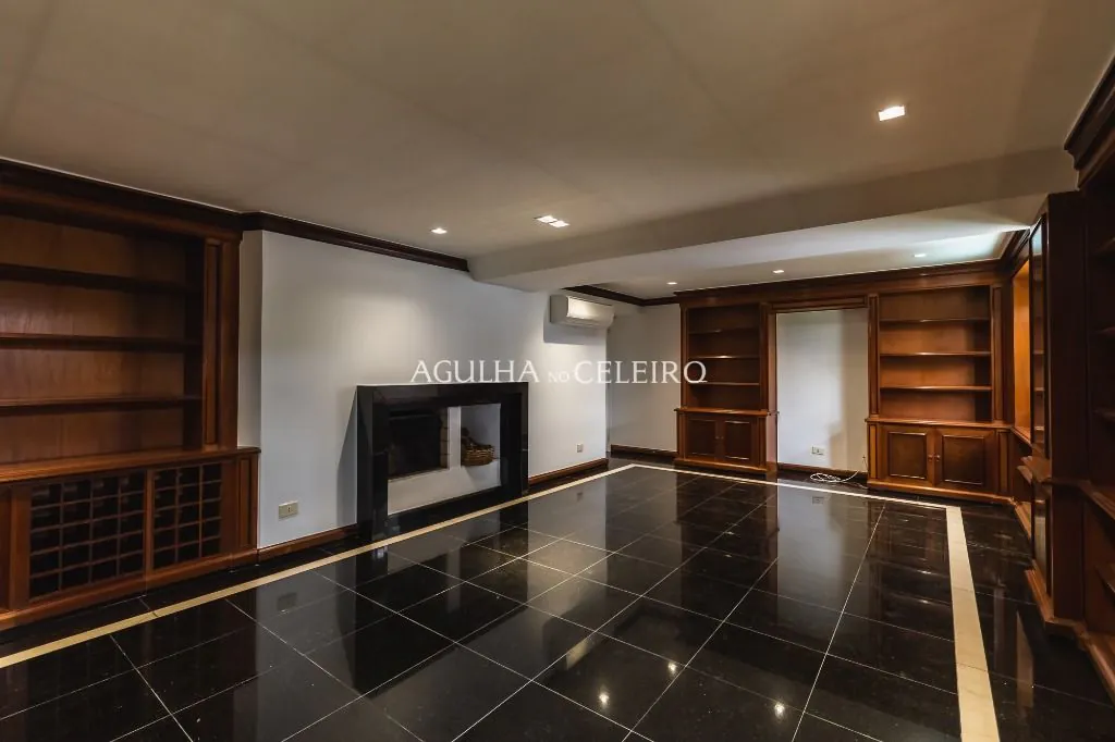 Venda/Moema: muito conforto para você modernizar! – AP8496