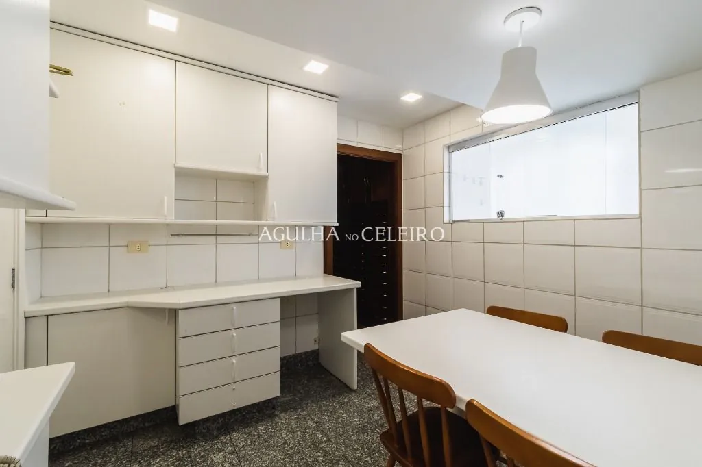 Venda/Moema: muito conforto para você modernizar! – AP8496