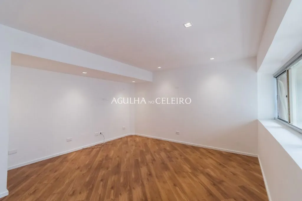 Venda/Moema: muito conforto para você modernizar! – AP8496