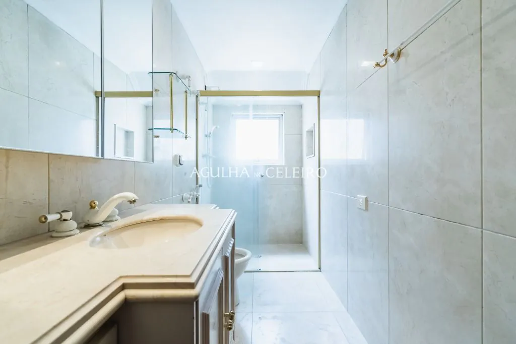 Venda/Moema: muito conforto para você modernizar! – AP8496