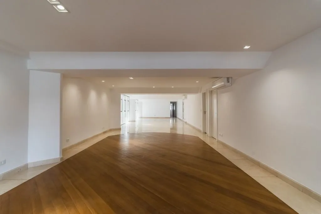 Venda/Moema: muito conforto para você modernizar! – AP8496