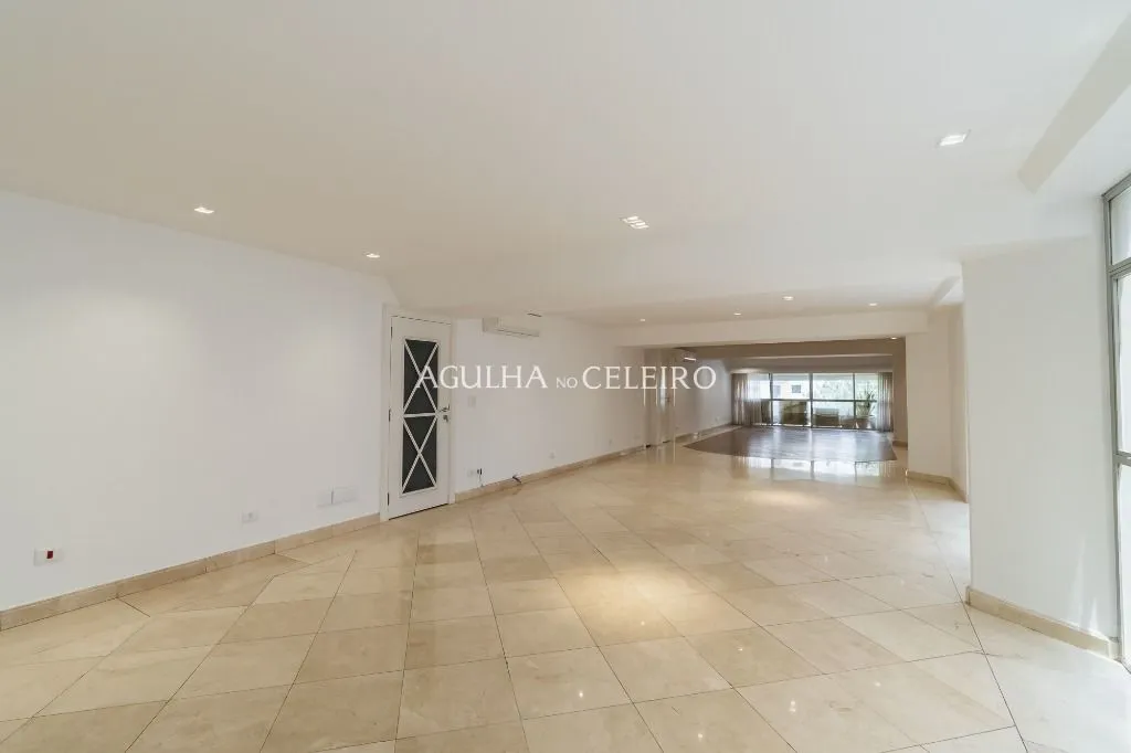 Venda/Moema: muito conforto para você modernizar! – AP8496