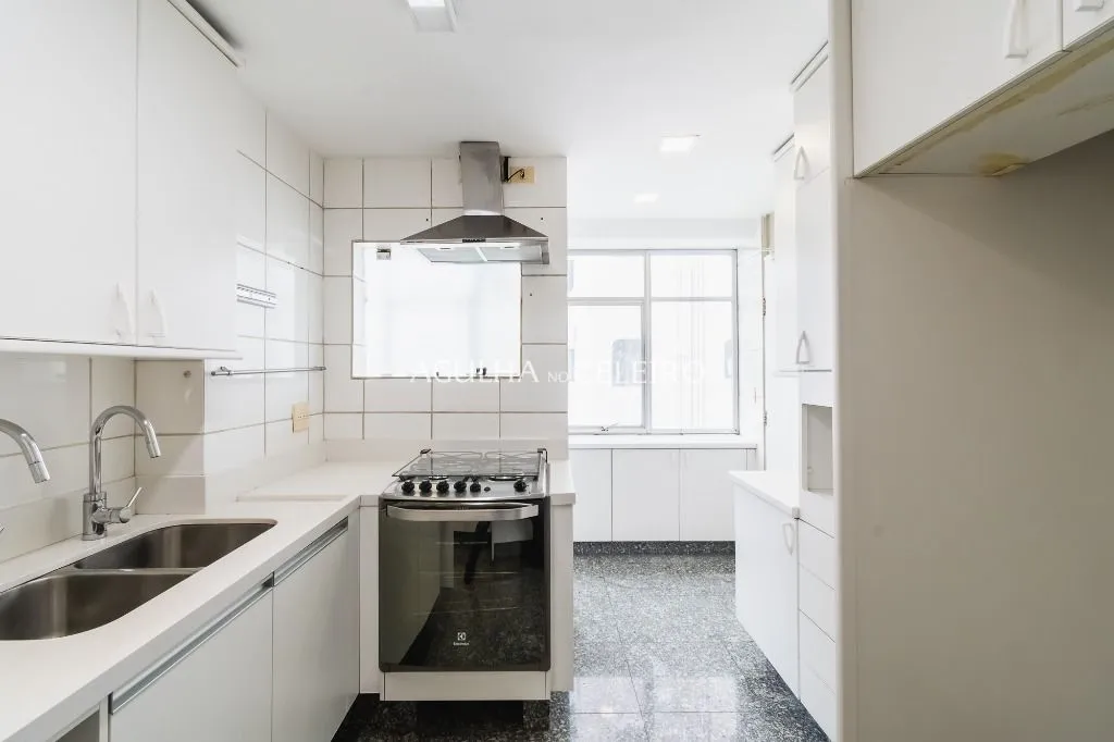 Venda/Moema: muito conforto para você modernizar! – AP8496