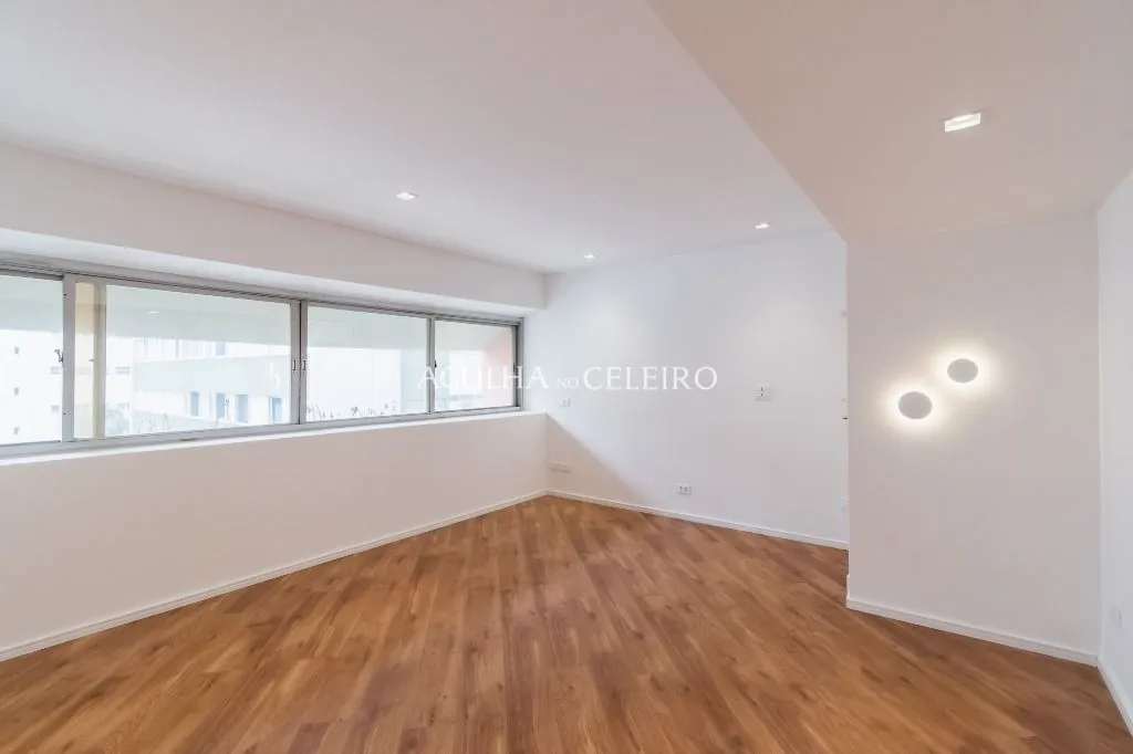 Venda/Moema: muito conforto para você modernizar! – AP8496