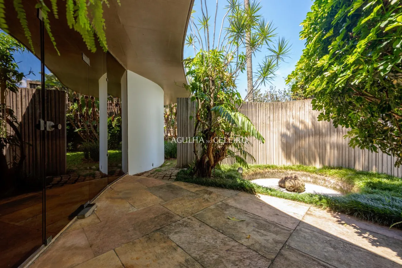 Venda/Alto de Pinheiros: A única residência de Oscar Niemeyer em SP – CA0144