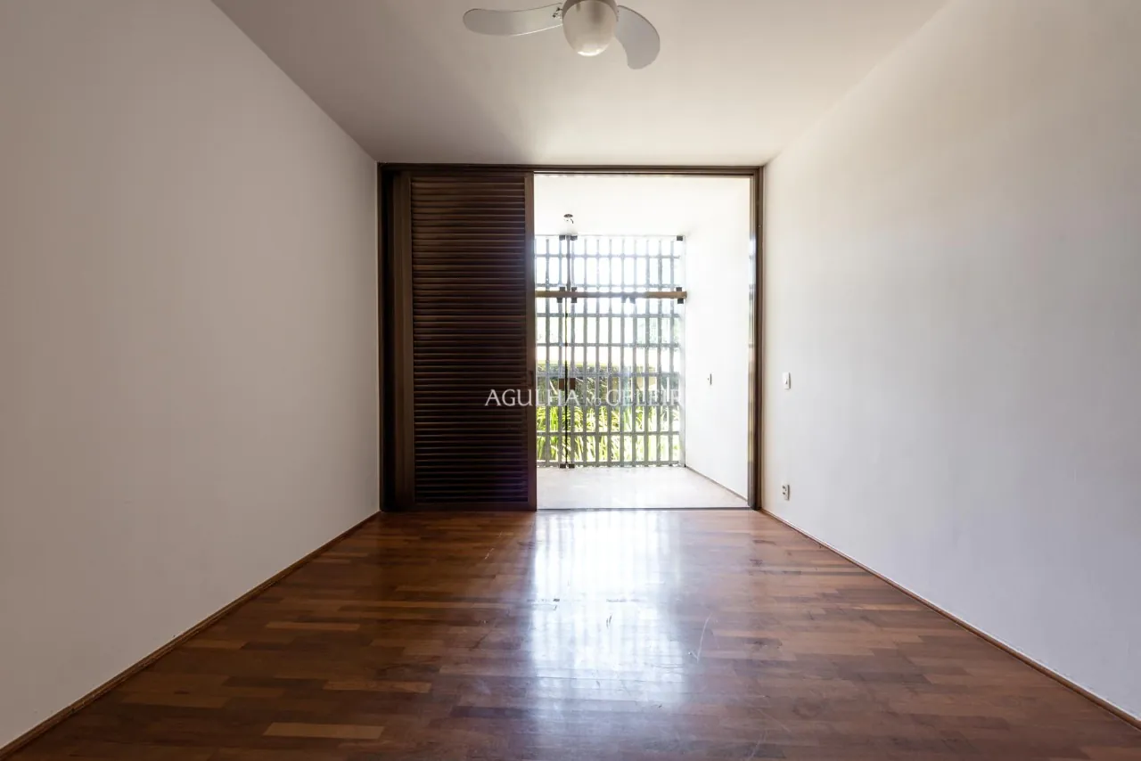 Venda/Alto de Pinheiros: A única residência de Oscar Niemeyer em SP – CA0144