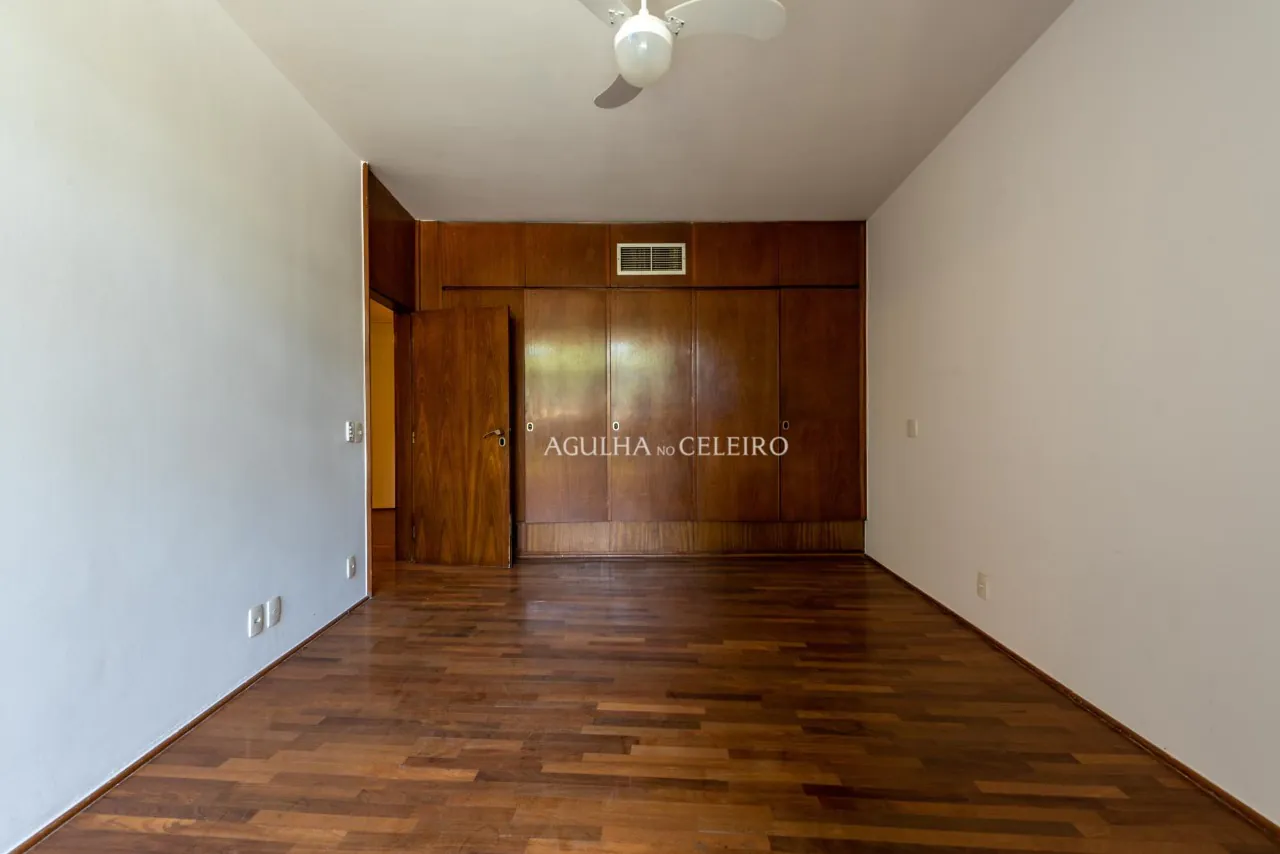 Venda/Alto de Pinheiros: A única residência de Oscar Niemeyer em SP – CA0144