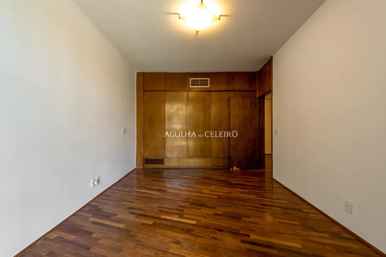 Venda/Alto de Pinheiros: A única residência de Oscar Niemeyer em SP – CA0144