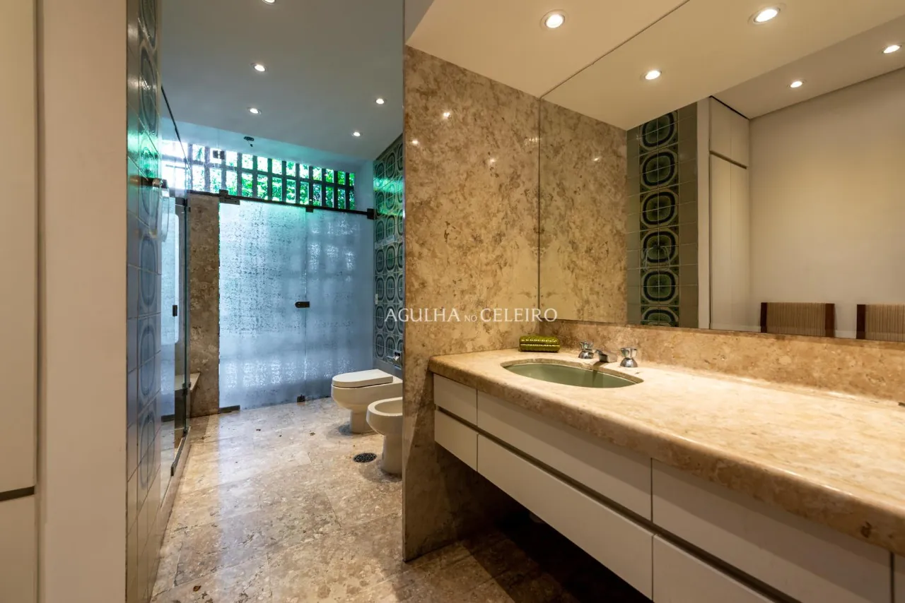 Venda/Alto de Pinheiros: A única residência de Oscar Niemeyer em SP – CA0144