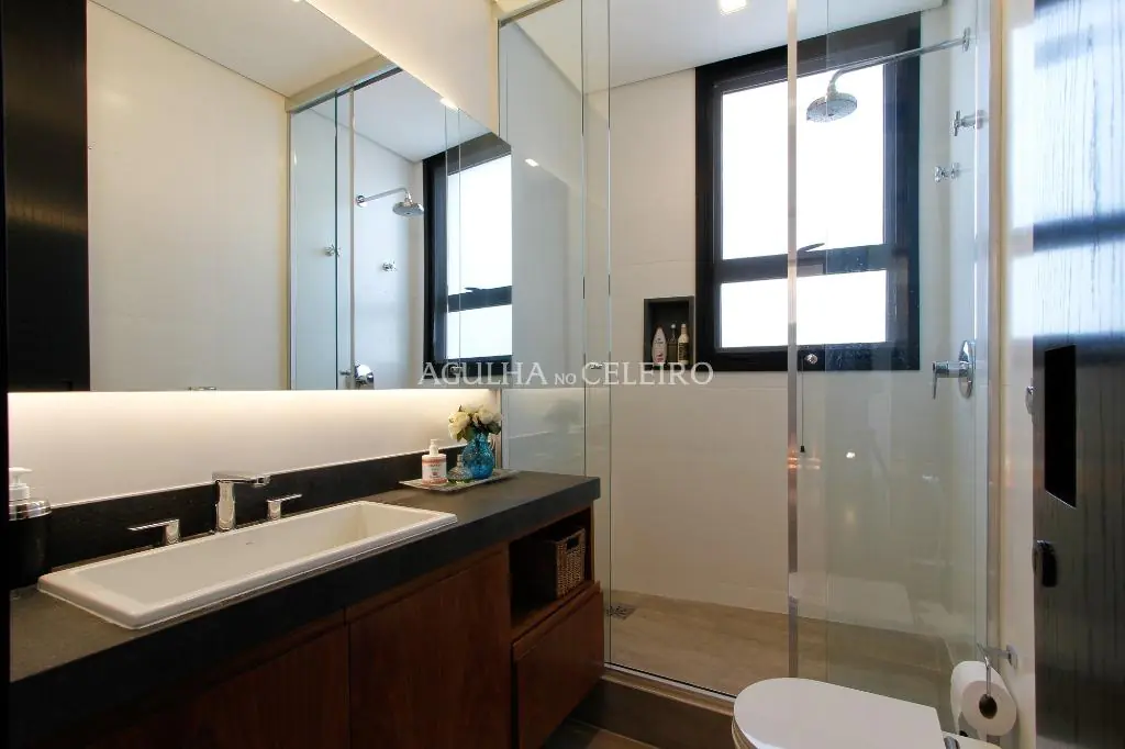 Venda/Aldeia da Serra: casa incrível com projeto premiado – CA0166