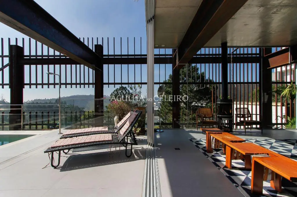 Venda/Aldeia da Serra: casa incrível com projeto premiado – CA0166