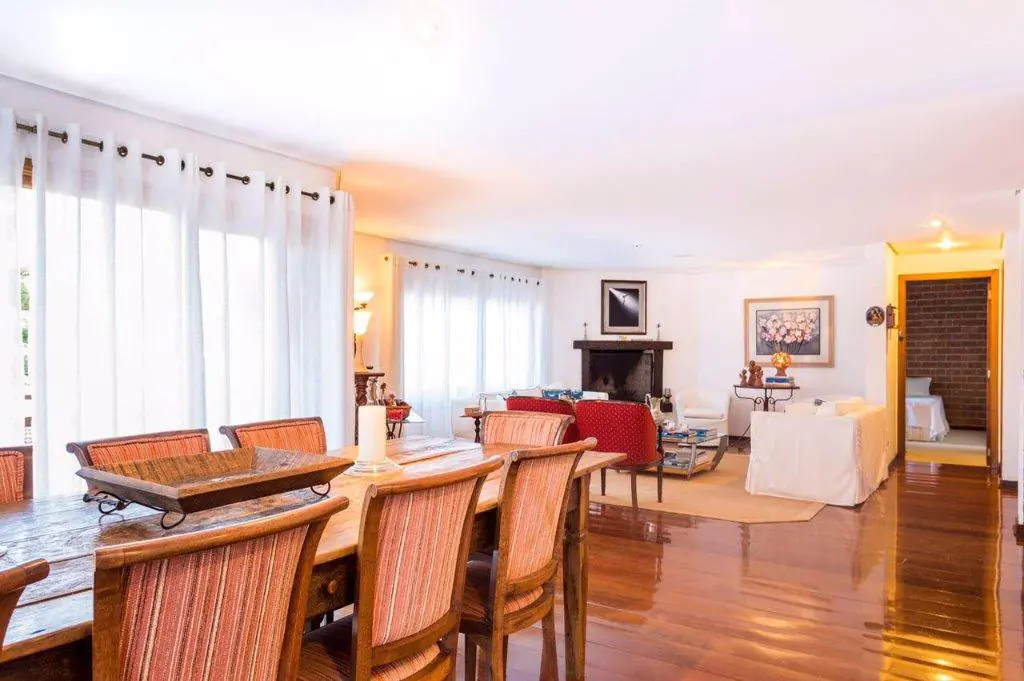 Venda/Campos do Jordão: Casa de campo – CA0343