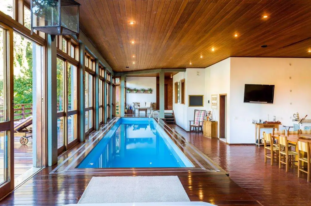 Venda/Campos do Jordão: Casa de campo – CA0343