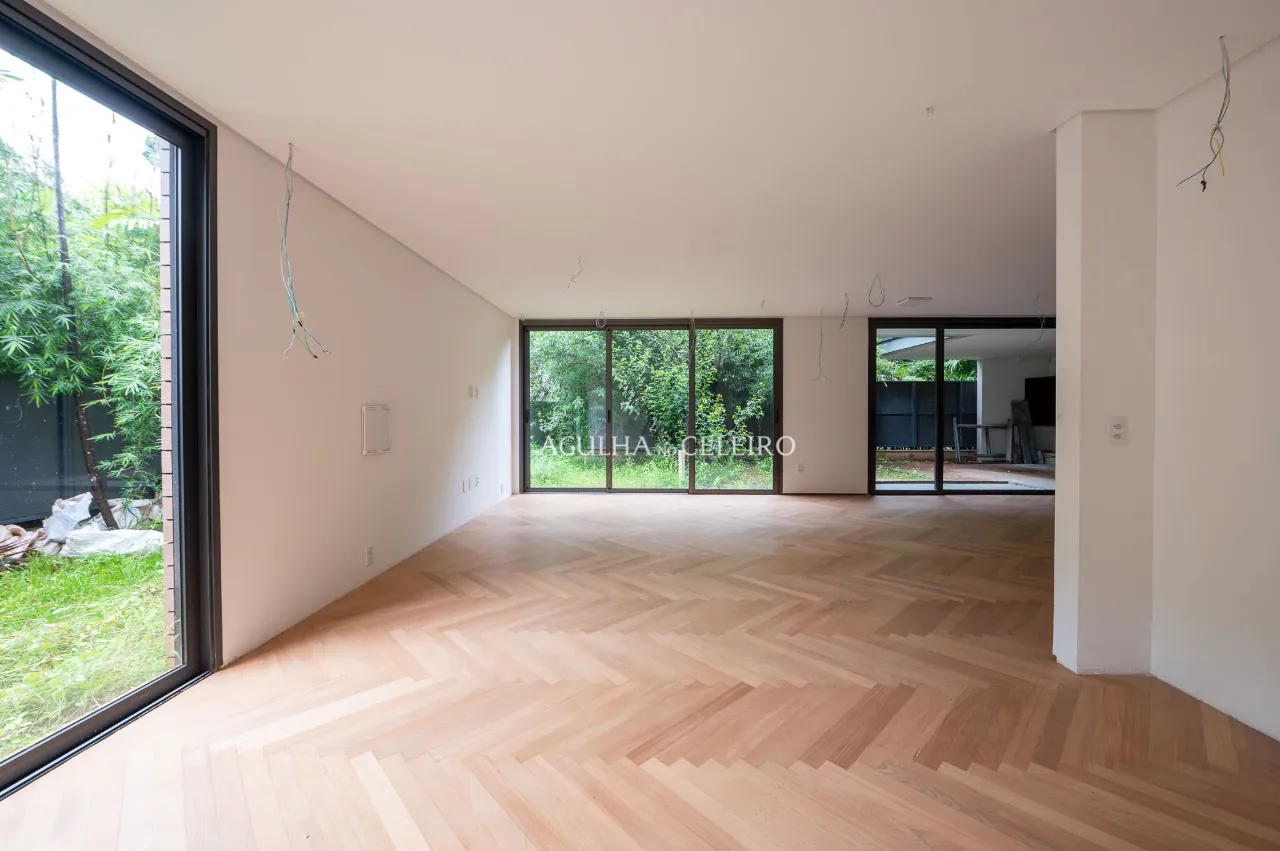 Casa de condomínio à venda próximo ao Parque Villa Lobos – CA0378