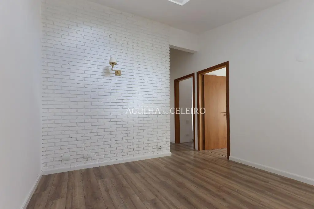 Venda/Alto de Pinheiros: Casa ampla e novinha! – CA0537