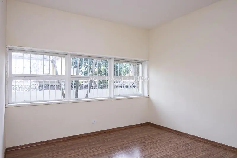 Casa com Terreno de 1120 mts em esquina no coração da Vila Nova Conceição. – CA0722