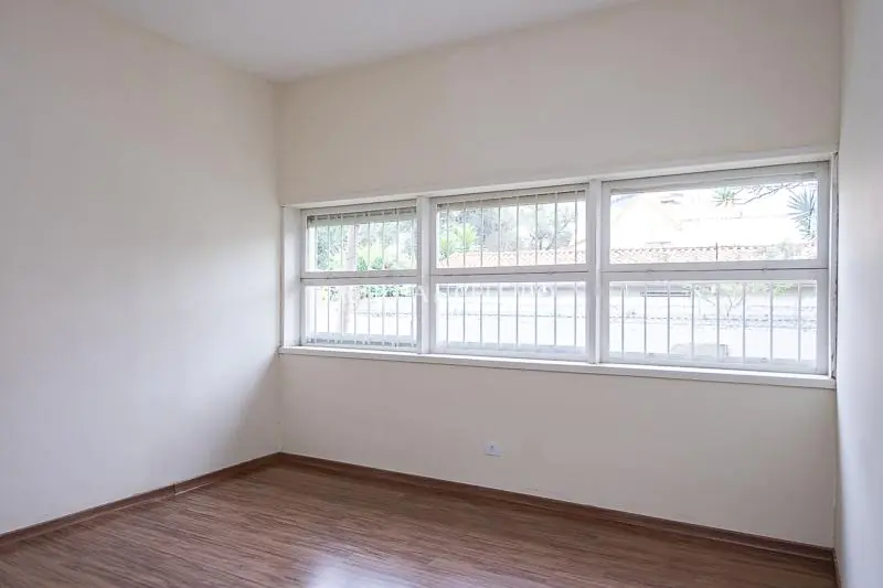 Casa com Terreno de 1120 mts em esquina no coração da Vila Nova Conceição. – CA0722