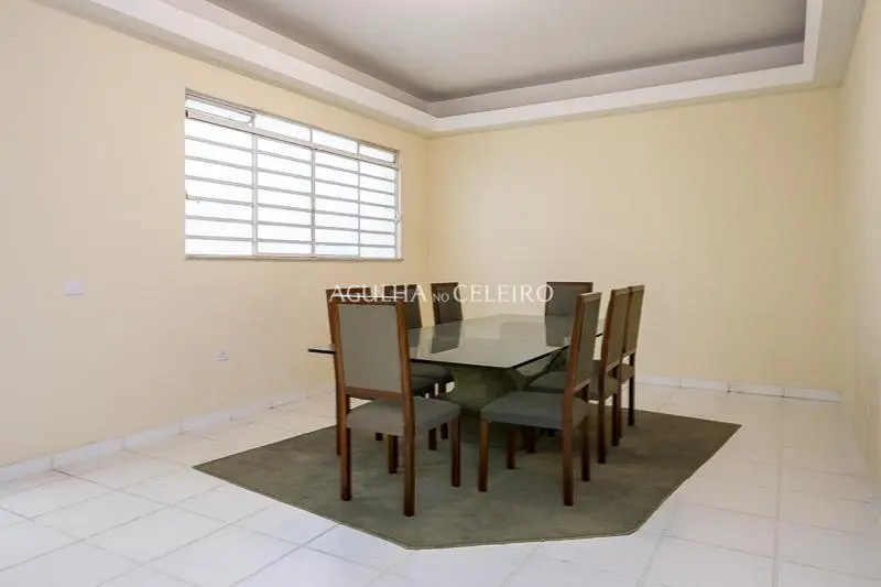 Casa com Terreno de 1120 mts em esquina no coração da Vila Nova Conceição. – CA0722