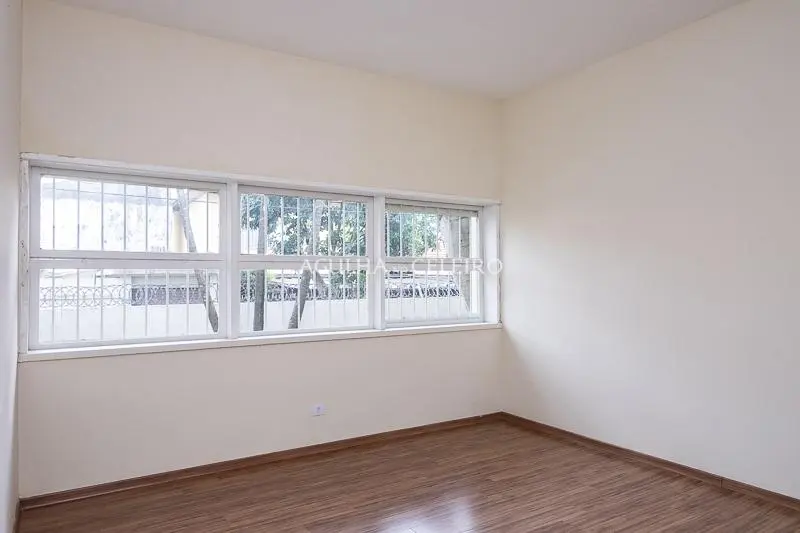 Casa com Terreno de 1120 mts em esquina no coração da Vila Nova Conceição. – CA0722