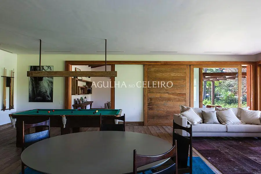 Venda/Terras de São José I: rústica e impecável – CA0744