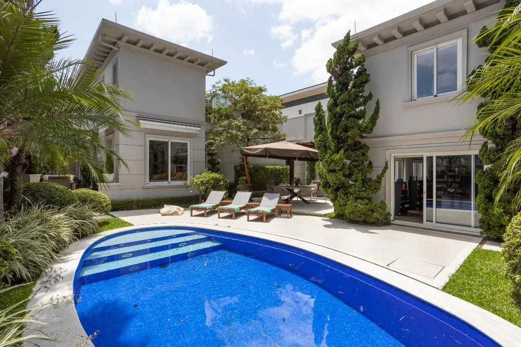 Venda/Jardim Europa: Simplesmente deslumbrante com projeto do renomado arquiteto Oscar Mikail. – CA0909