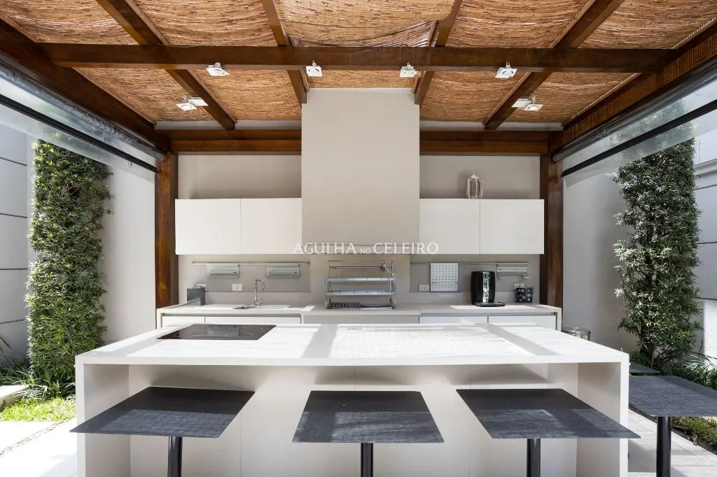 Venda/Jardim Europa: Simplesmente deslumbrante com projeto do renomado arquiteto Oscar Mikail. – CA0909