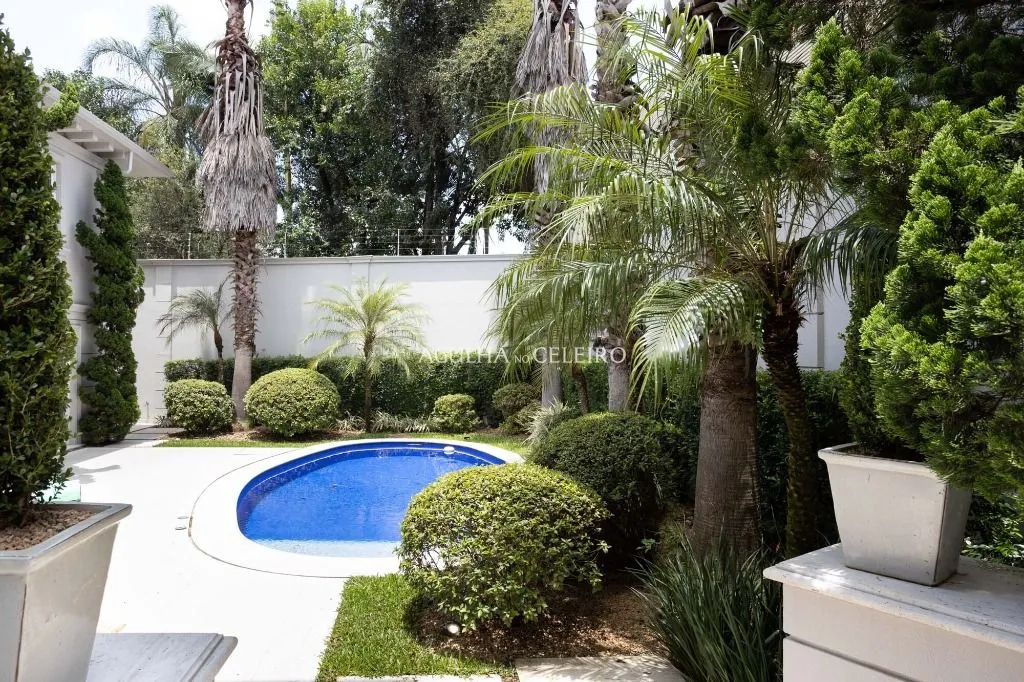 Venda/Jardim Europa: Simplesmente deslumbrante com projeto do renomado arquiteto Oscar Mikail. – CA0909