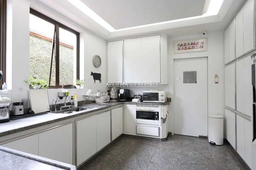 Venda/Jardim America: Casa espetacular com muita sofisticação, projetada por Octávio Pires – CA1153