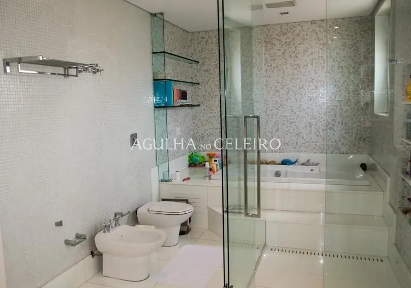 Cobertura imponente à venda no Jardim Paulista. – CO0152