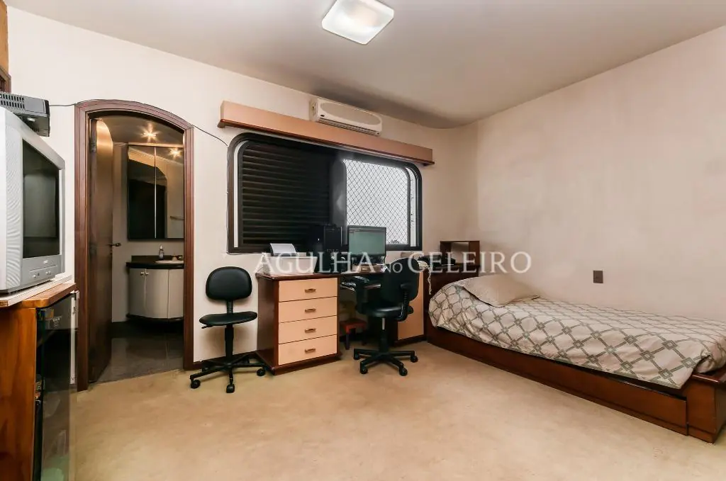 Venda/Moema: Oportunidade .Linda Cobertura ,vista eterna, lazer total – CO0427