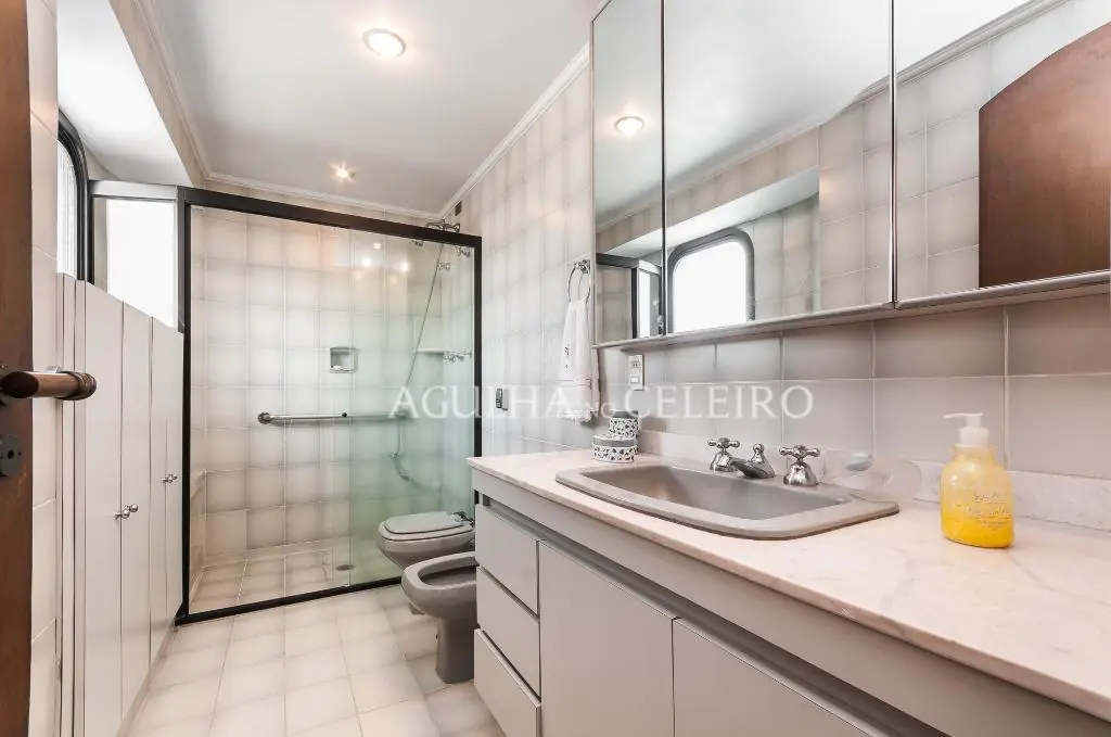 Venda/Moema: Oportunidade .Linda Cobertura ,vista eterna, lazer total – CO0427