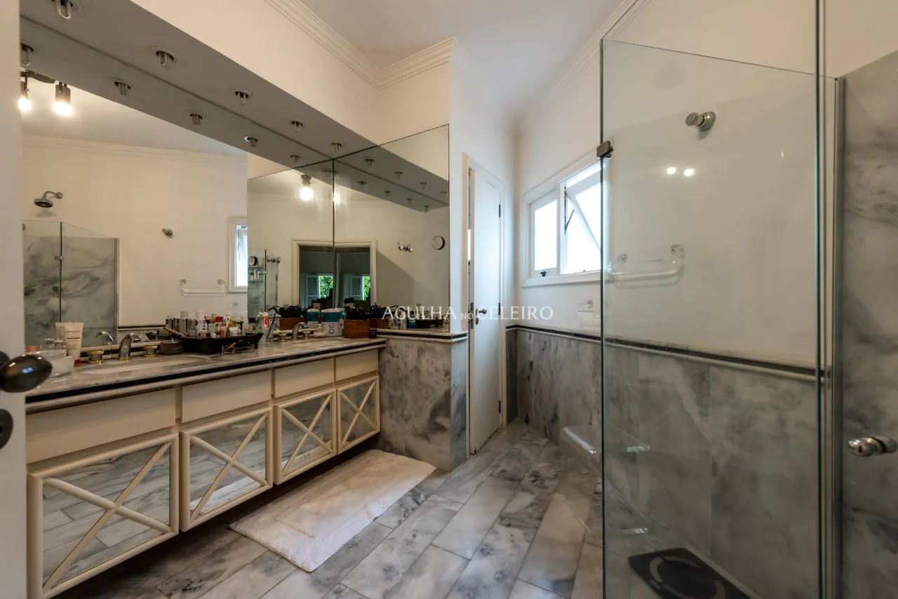 Venda/Locação/Jardim Paulistano: Aquele jardim que te abraça! – 8841